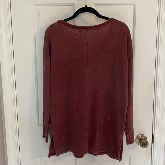 American Eagle Long Sleeve Tee - Picture 4 of 5